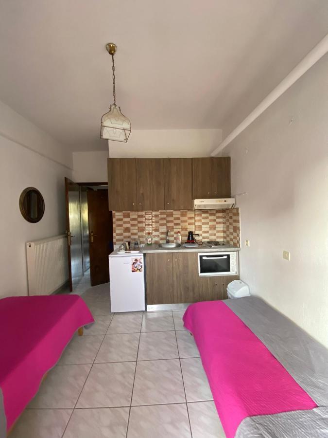 Pansion Vasiliki Apartment Ouranoupoli Exterior photo