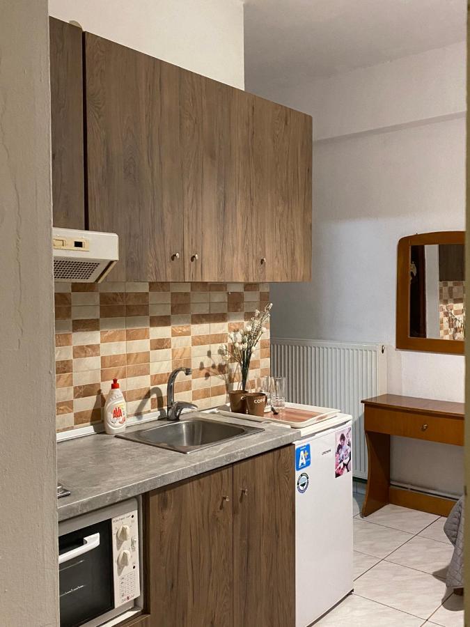 Pansion Vasiliki Apartment Ouranoupoli Exterior photo